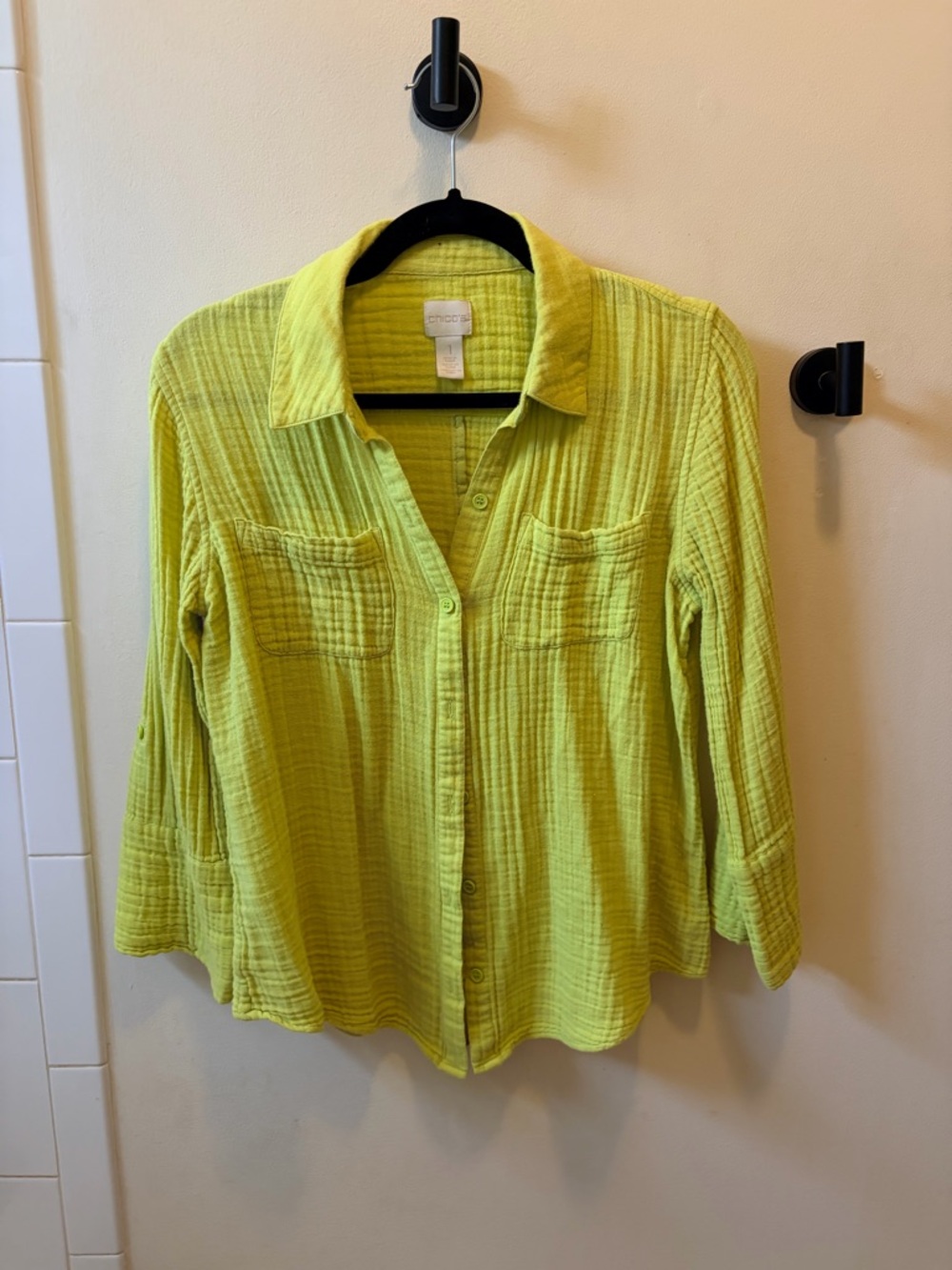 CHICOS button down shirt crinkle gauze chartreuse size 1
